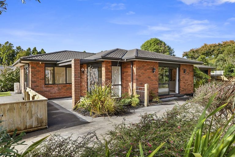 Photo of property in 72 Karamea Street, Whalers Gate, New Plymouth, 4310