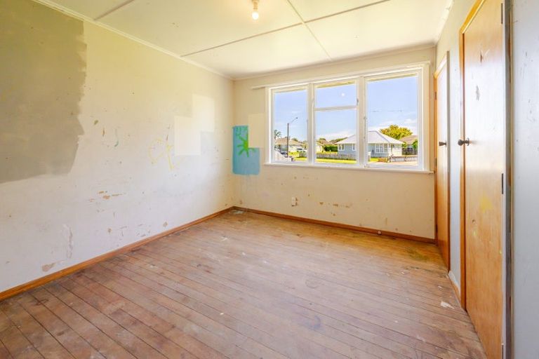 Photo of property in 25 Dockery Avenue, Onekawa, Napier, 4110