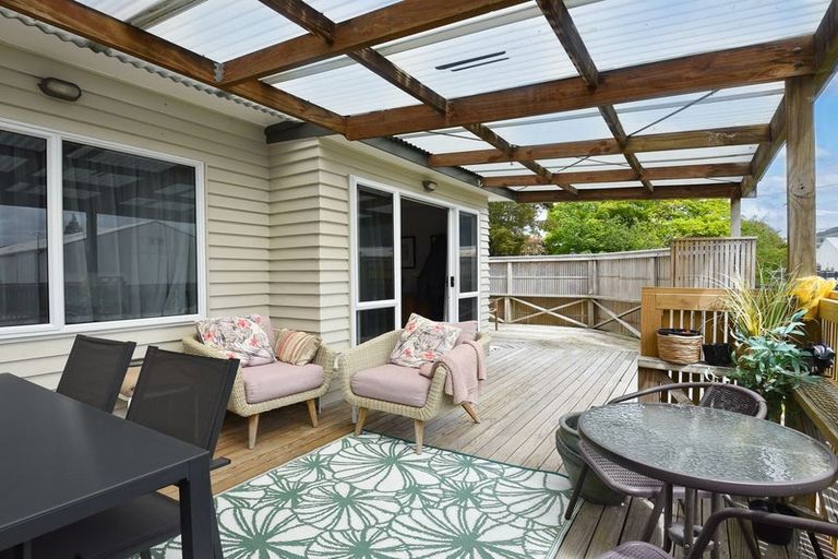 Photo of property in 11 Russell Road, Fairy Springs, Rotorua, 3015