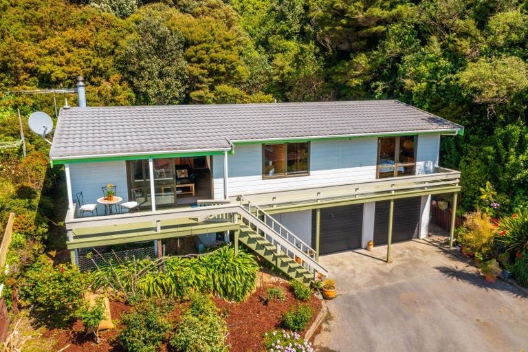 Photo of property in 33 Leeward Drive, Whitby, Porirua, 5024