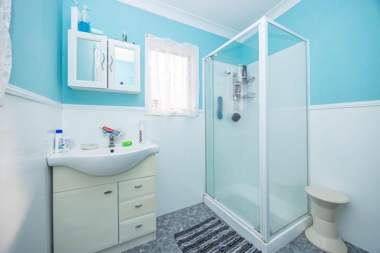 Photo of property in 1 Kimihia Road, Huntly, 3700