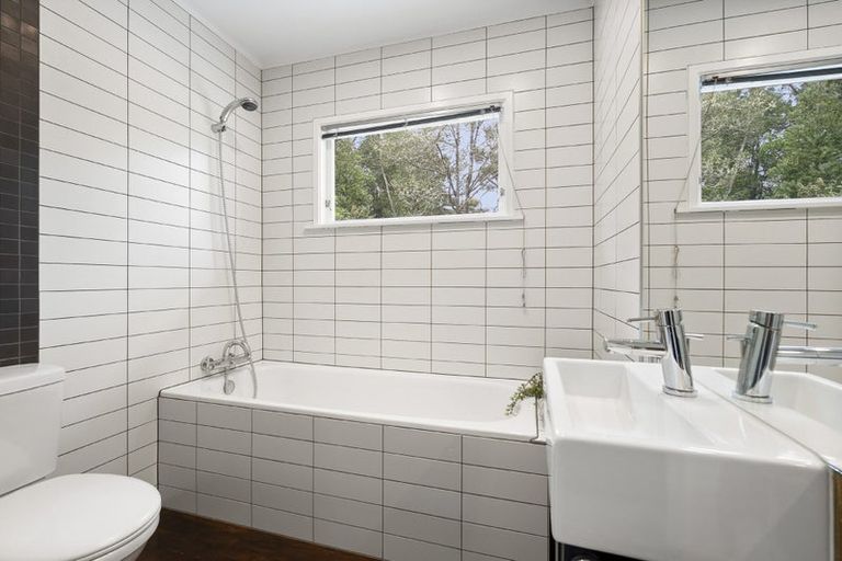 Photo of property in 78 Roseberry Avenue, Birkenhead, Auckland, 0626