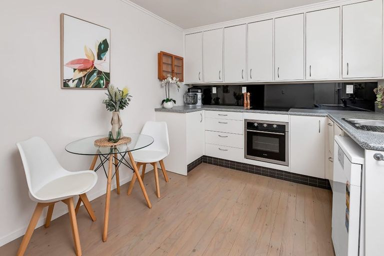 Photo of property in 1 Matipo Place, Woodhill, Whangarei, 0110