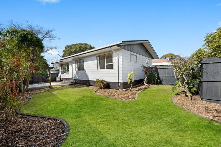 Photo of property in 12 Coventry Road, Melville, Hamilton, 3206