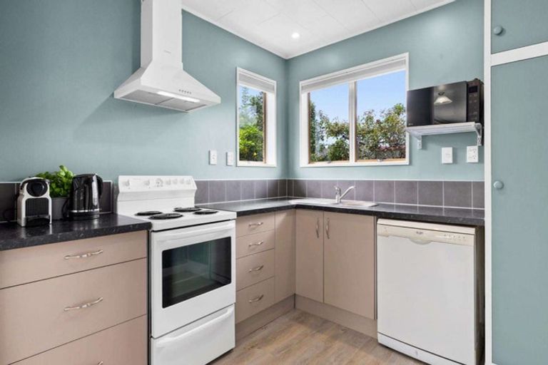 Photo of property in 4/500 Lyndon Road East, Hastings, 4122