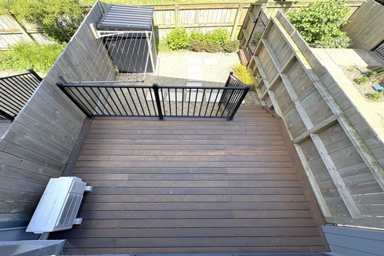 Photo of property in 6/7 Bertram Grove, Naenae, Lower Hutt, 5011