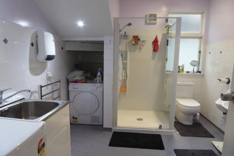 Photo of property in 62 The Parade, Island Bay, Wellington, 6023