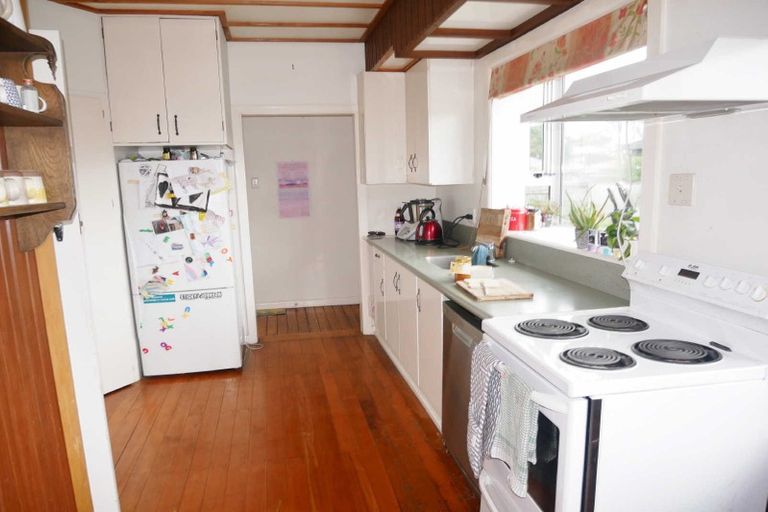 Photo of property in 35 Hillier Place, Spreydon, Christchurch, 8024