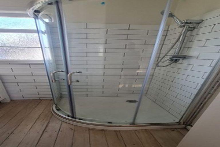 Photo of property in 1/5 Hill Road, Papatoetoe, Auckland, 2025