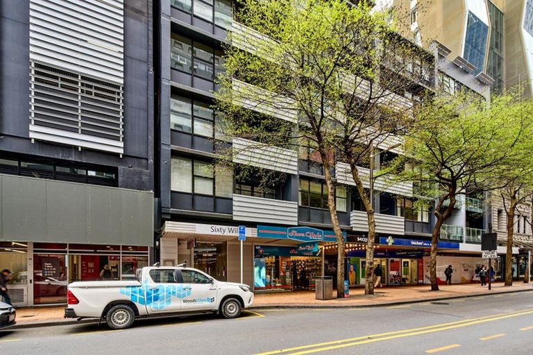 Photo of property in Gerondis Bldg Apartments, 209/60 Willis Street, Wellington Central, Wellington, 6011