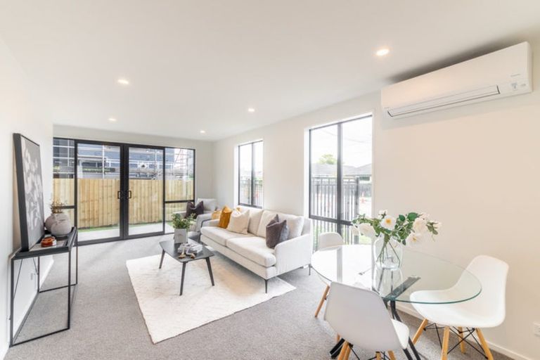 Photo of property in 206a Edgeware Road, Edgeware, Christchurch, 8013