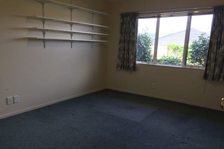 Photo of property in 15 San Vito Place, Paraparaumu Beach, Paraparaumu, 5032