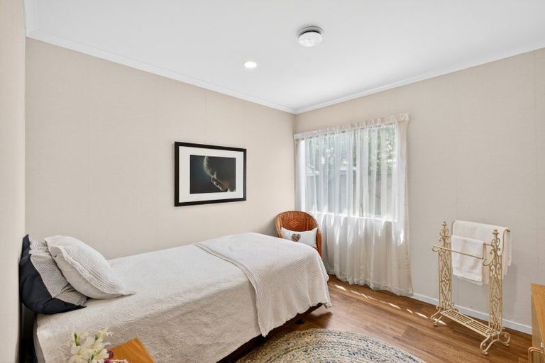 Photo of property in 13 Aintree Place, Taradale, Napier, 4112