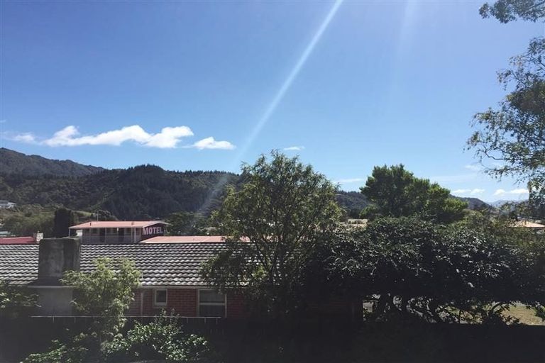Photo of property in 37a/1 Devon Street, Picton, 7220
