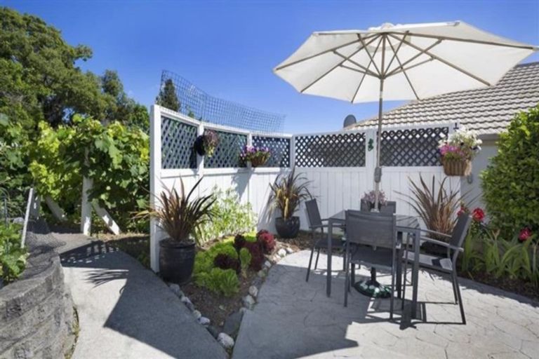 Photo of property in 6 Windleborn Place, Richmond, 7020