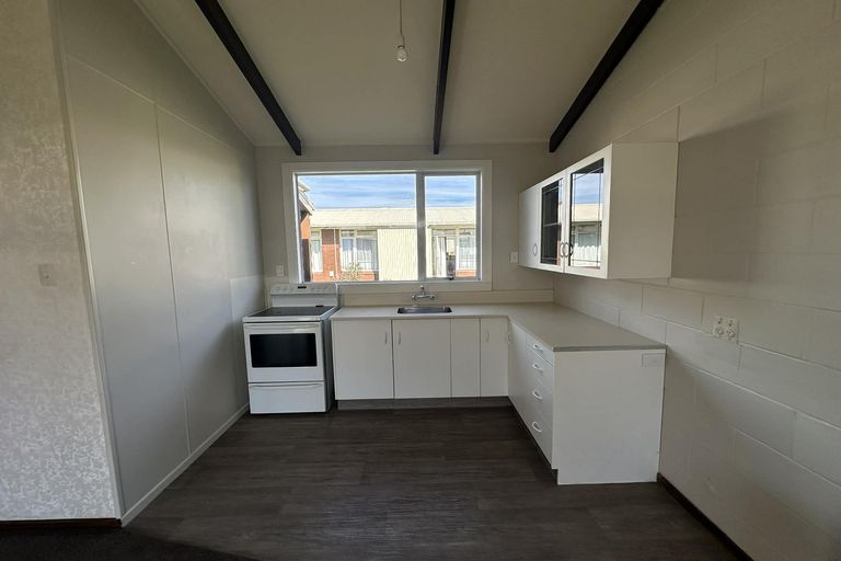 Photo of property in 10a Kirkcaldy Street, South Dunedin, Dunedin, 9012
