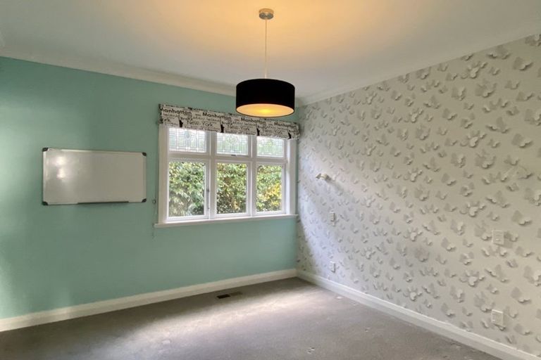 Photo of property in 20 Beauchamp Street, Karori, Wellington, 6012