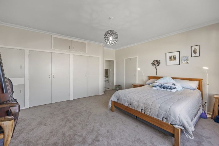 Photo of property in 13 Lighthouse Road, Bluff Hill, Napier, 4110