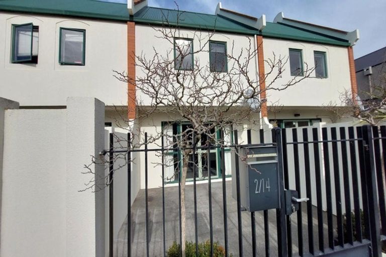 Photo of property in 2/14 Moa Place, Christchurch Central, Christchurch, 8013