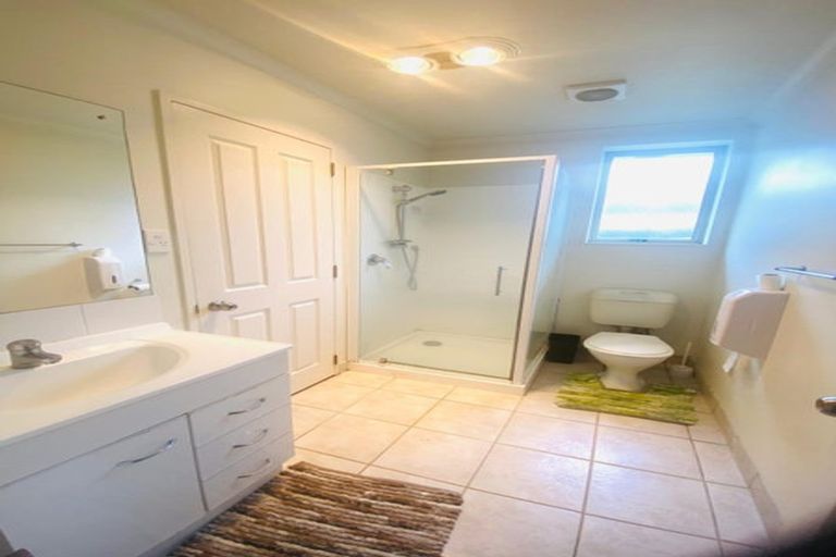 Photo of property in 1 Nykki Place, Papakura, 2110