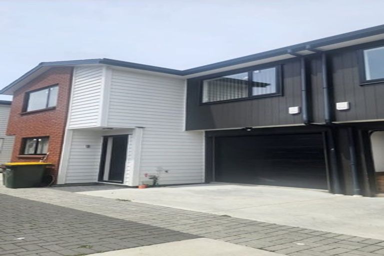 Photo of property in 4b Hazards Road, Weymouth, Auckland, 2103
