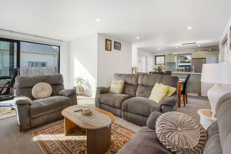 Photo of property in 10a Crest Street, Tainui, Dunedin, 9013