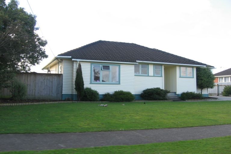 Photo of property in 2 Seddon Street, Feilding, 4702