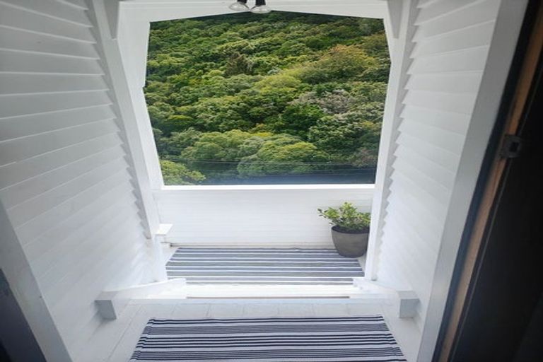 Photo of property in 144 Rakau Road, Hataitai, Wellington, 6021