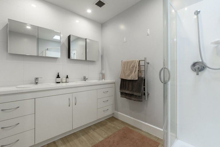Photo of property in 314 Maunganui Road, Mount Maunganui, 3116