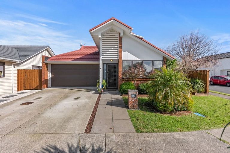 Photo of property in 36 Tarapiroe Avenue, Takanini, 2112