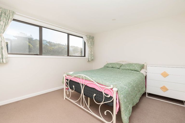 Photo of property in 60u2 Broderick Road, Johnsonville, Wellington, 6037