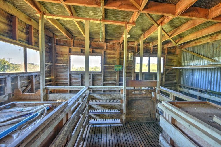 Photo of property in 23 Waikaka Valley Highway, Willowbank, Gore, 9771