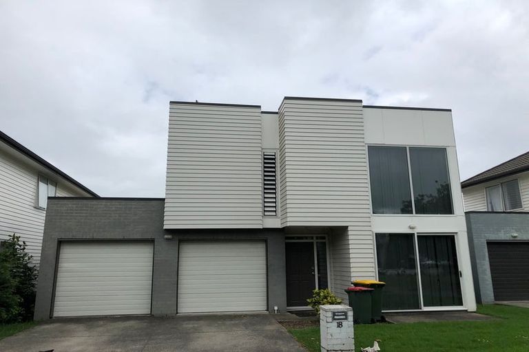 Photo of property in 18 Phar Lap Crescent, Takanini, 2112