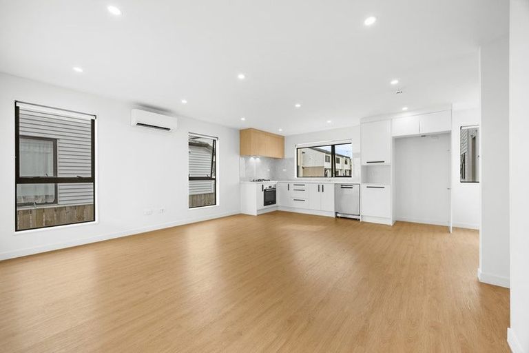 Photo of property in 10/62 Coxhead Road, Manurewa, Auckland, 2102
