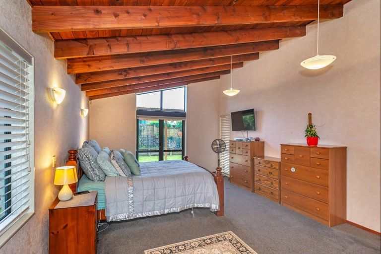 Photo of property in 11 Claremont Rise, Levin, 5510