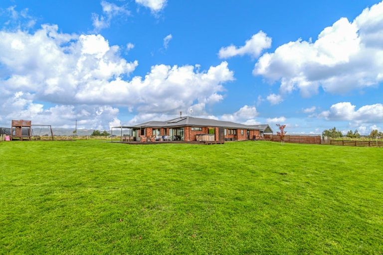 Photo of property in 1061 Taonui Road, Colyton, Feilding, 4775