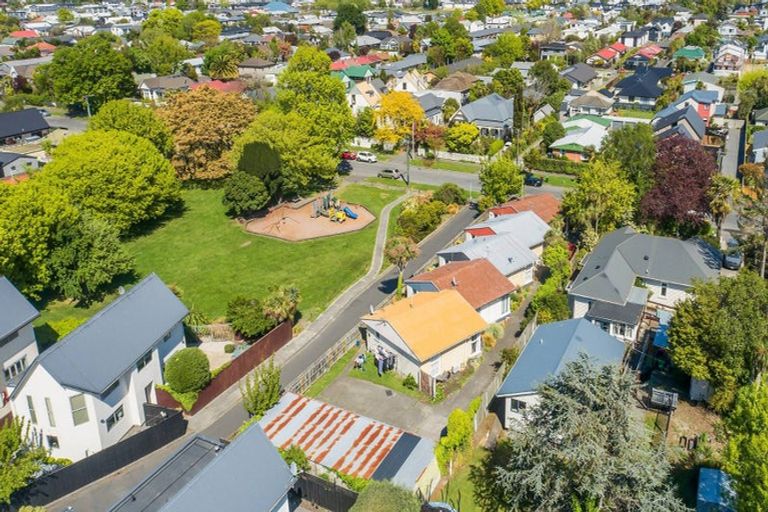 Photo of property in 1/140 Champion Street, Edgeware, Christchurch, 8013