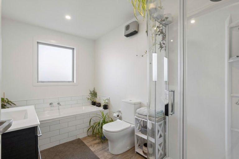 Photo of property in 25 Teal Place, Lake Hawea, Wanaka, 9382