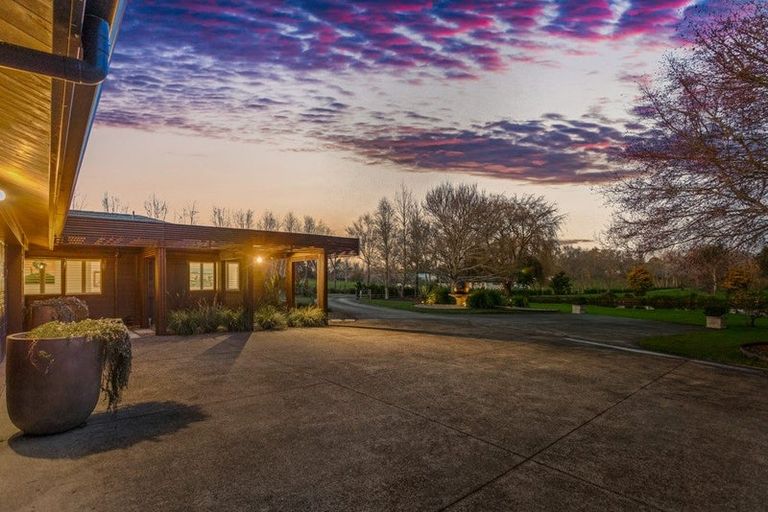 Photo of property in 313 Postman Road, Dairy Flat, Albany, 0794