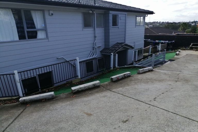 Photo of property in 20a Malmo Place, Massey, Auckland, 0614