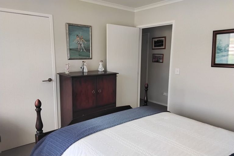Photo of property in 11 Cherrywood Rise, Paparoa, 0571