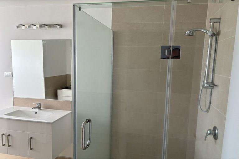 Photo of property in 2 Hyatt Close, Leamington, Cambridge, 3432