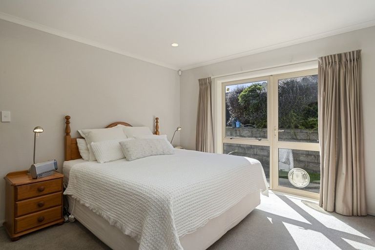 Photo of property in 14 Meadow Court, Paraparaumu, 5032