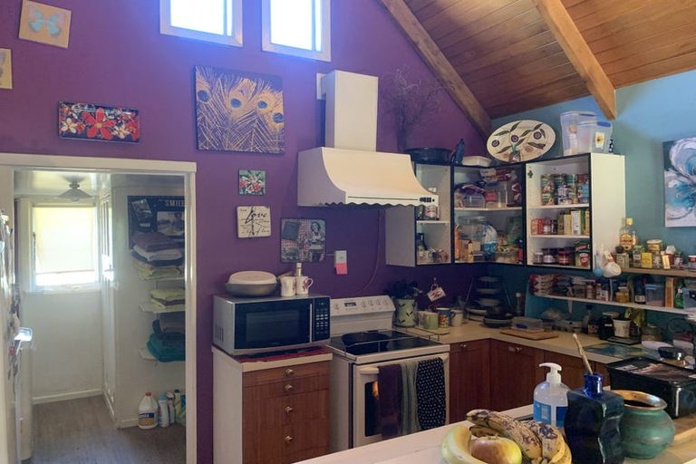 Photo of property in 9 Mackworth Street, Woolston, Christchurch, 8062