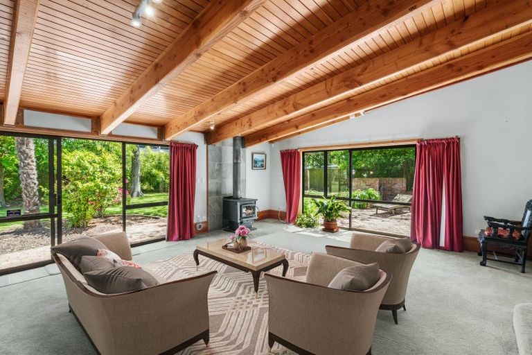 Photo of property in 111 Mays Road, St Albans, Christchurch, 8052