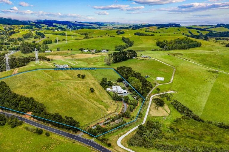 Photo of property in 3221 Kaipara Coast Highway, Glorit, Warkworth, 0984