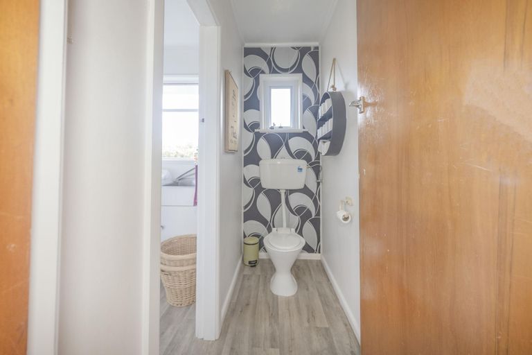 Photo of property in 56 Stuart Street, Holmes Hill, Oamaru, 9401