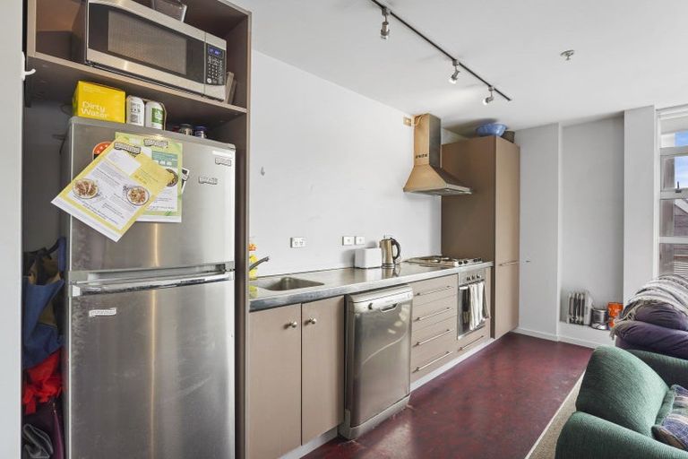 Photo of property in Vespa Apartments, 505/20 Hanson Street, Mount Cook, Wellington, 6021