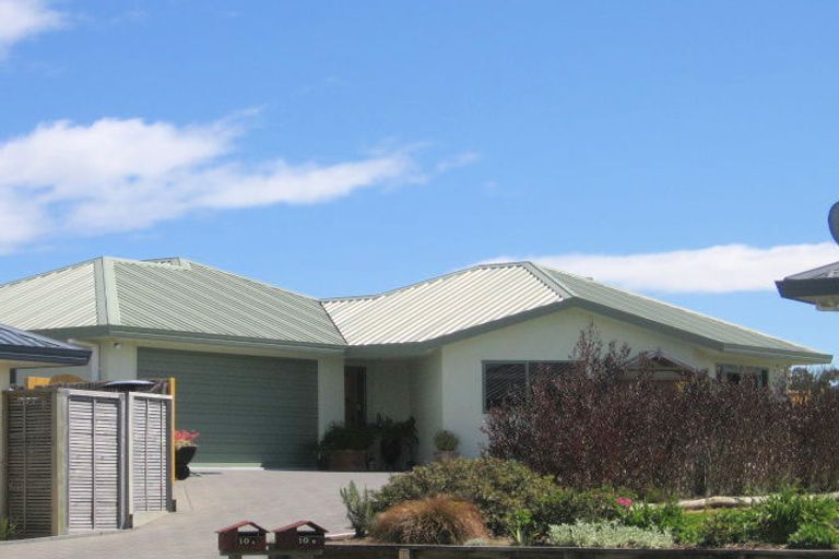 Photo of property in 2/10 Takawai Place, Nukuhau, Taupo, 3330