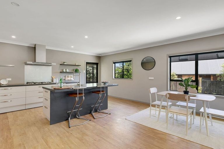 Photo of property in 9 Richard Street, Titahi Bay, Porirua, 5022